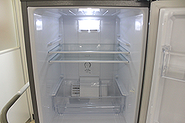 LED照明とガラストレイ